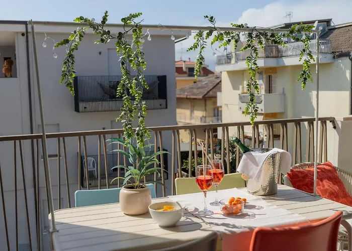 Natura E Mare - 5 Min *