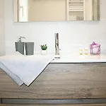 Sea & Nature Suite - Romantic - 5 Min Spiaggia דירה